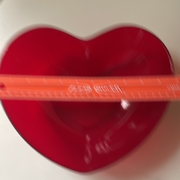 Heart Red Plastic Bowl 10.5 in wide and 10 in long - Picture 7 of 9